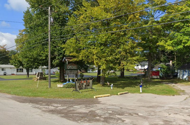 Opechee Motel (Opechee Resort, Opechees) - 2022 Street View (newer photo)